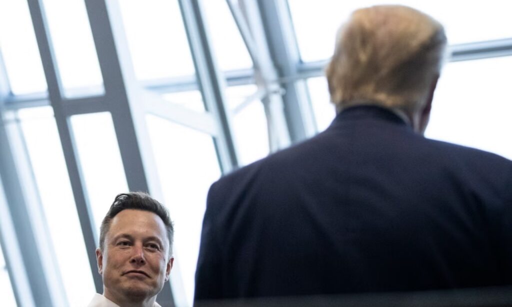 Elon Musk takohet me Trumpin