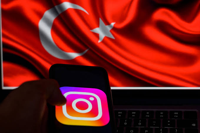 Turqia bllokon aksesin në Instagram!